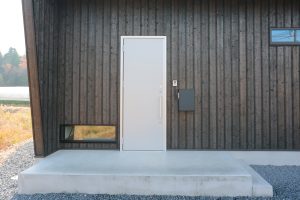 玄関ドア｜断熱玄関ドア ジエスタｋ2　片開きＬ　Ｍ17型　ポリッシュシルバー